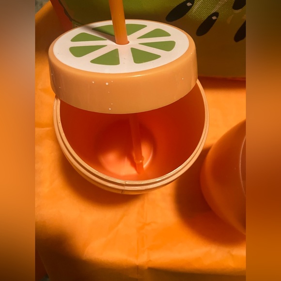 NWT Orange Fruit Tumbler 24oz - Picture 2 of 2